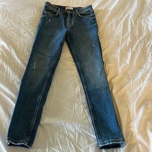 🌟🌟 Zara Skinny Jeans, Size 6 🌟🌟